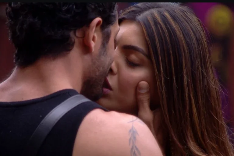 Jad Hadid and Akanksha share a steamy kiss during a task in Bigg Boss OTT 2."